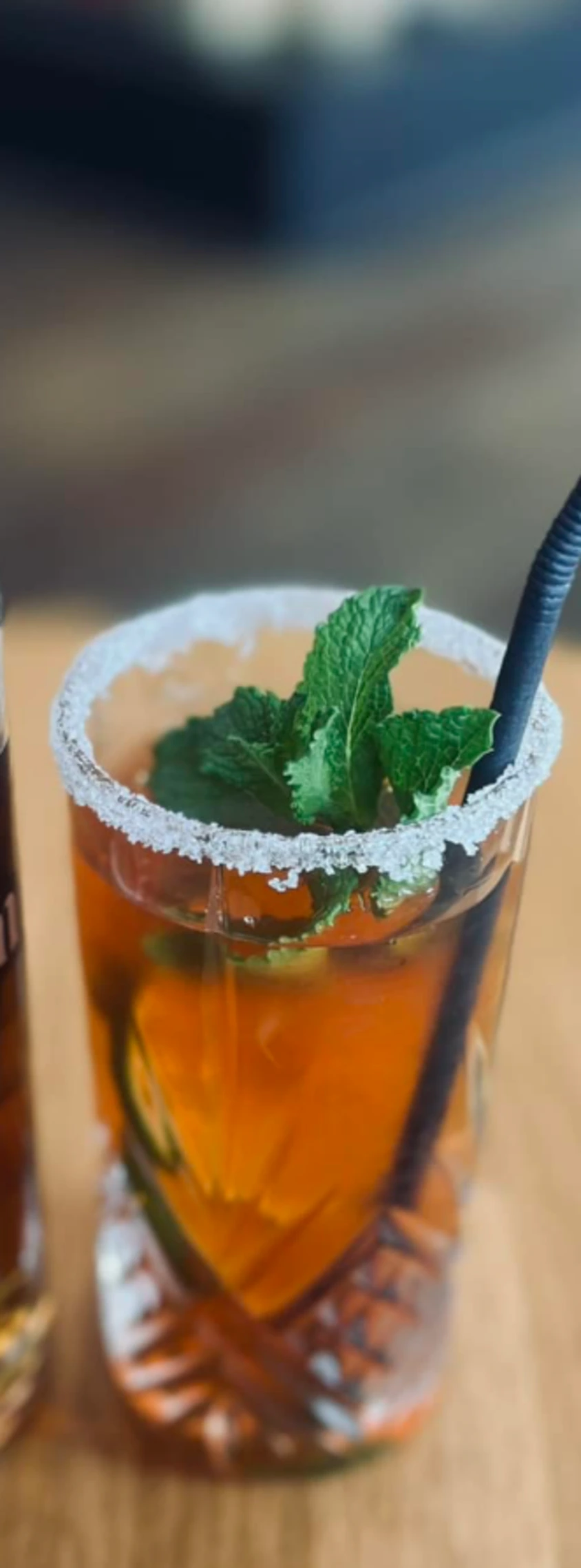 cocktail épicé au rhum belge ORGAZM XRS Spirits